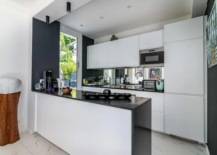 Pet friendly Appartement Mera Cosy Apartment With Incredible Sea View Eze