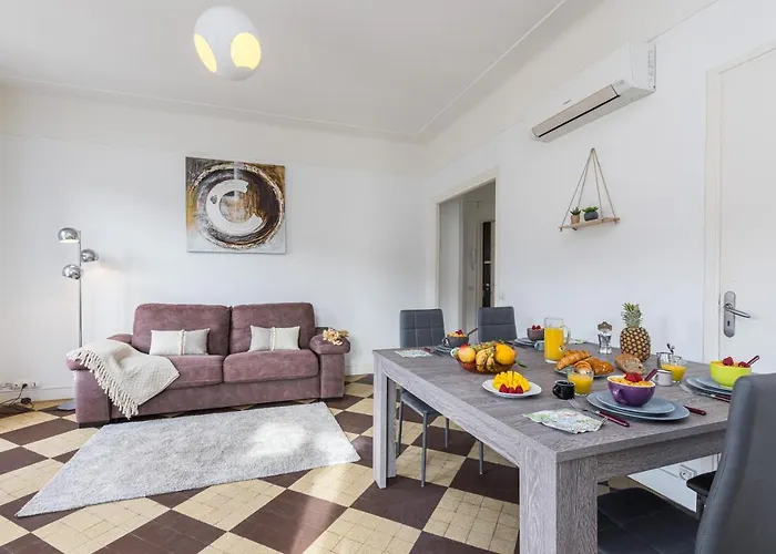 Feel Home - De Gaulle - Villefranche-Sur-Mer