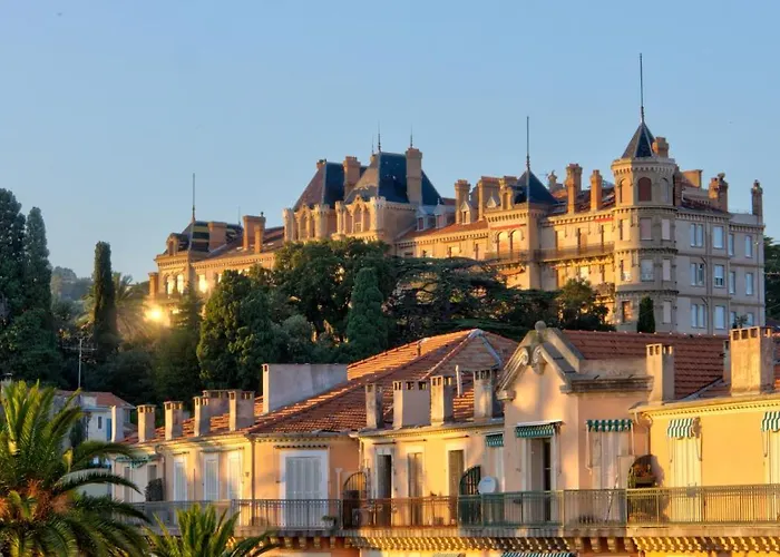 3 Starsstudio54 23 Ave Laugier100M Plages Mistral Cannes