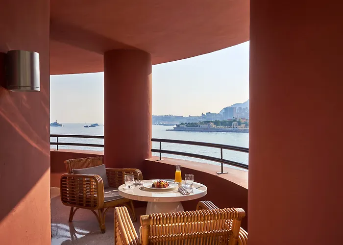 Roquebrune-Cap-Martin Hotels