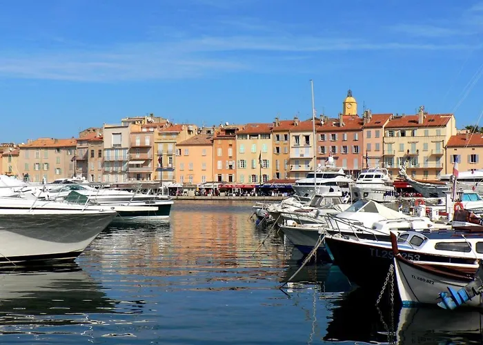 Apartment Rue Du Commandant Guichard By Interhome Saint-Tropez