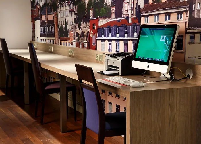 Holiday Inn Lyon Vaise By Ihg Tassin-la-Demi-Lune