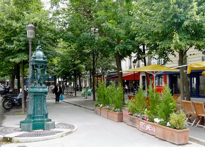 Hotel Roi Rene Paris