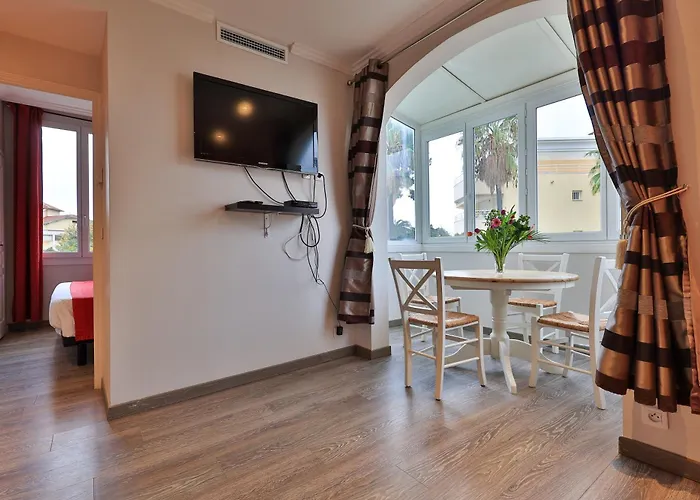 Emeraude Residence Hoteliere Juan-les-Pins