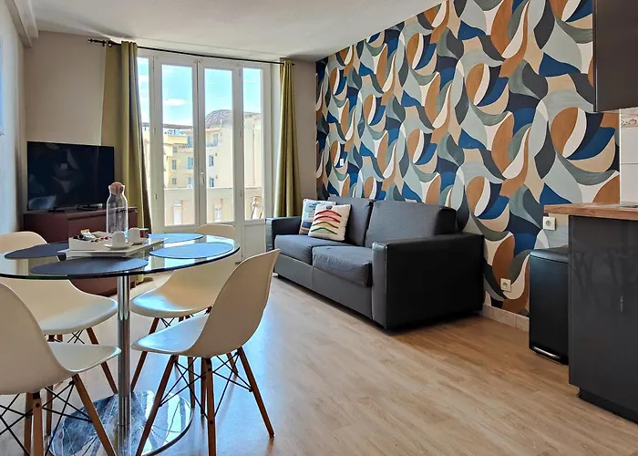 Nice Aparthotels