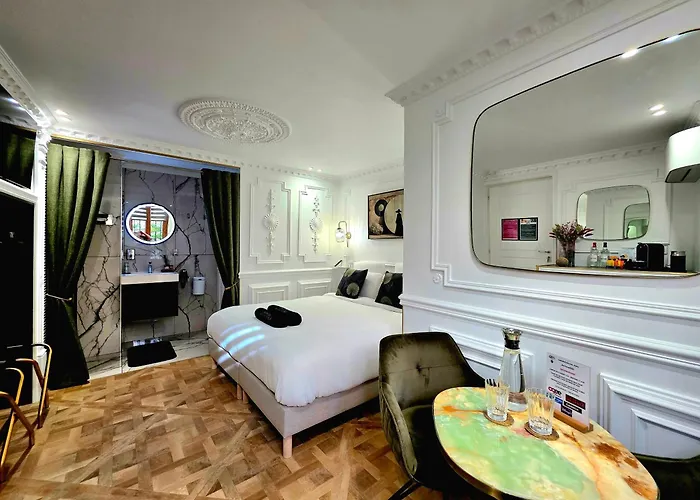 La Belle Endormie B&B French Guest House Bordeaux