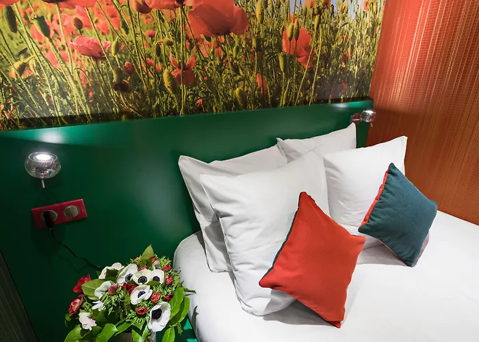 Jardins De Montmartre Hotel Paris