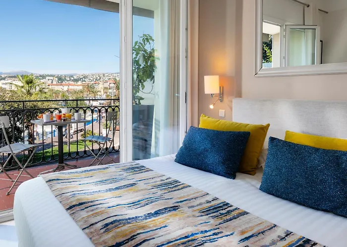 Casino Hotels in Nice near Musee Matisse
