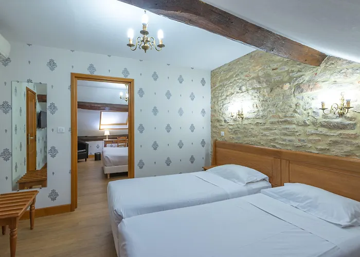 Logis Hotel De La Cloche Beaune 
