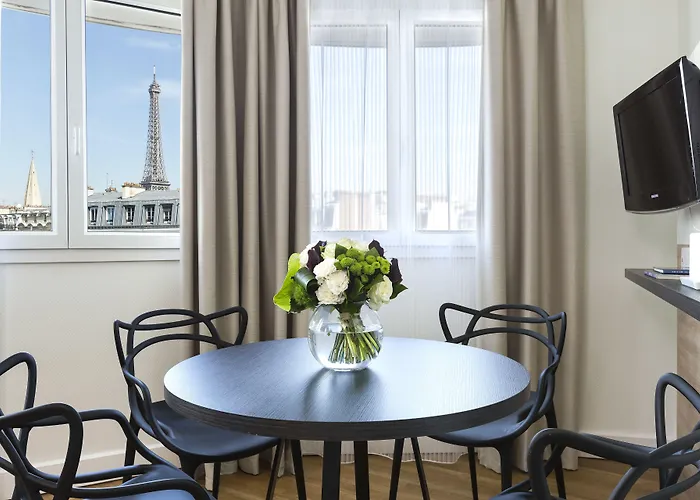 Citadines Tour Eiffel Paris Aparthotel