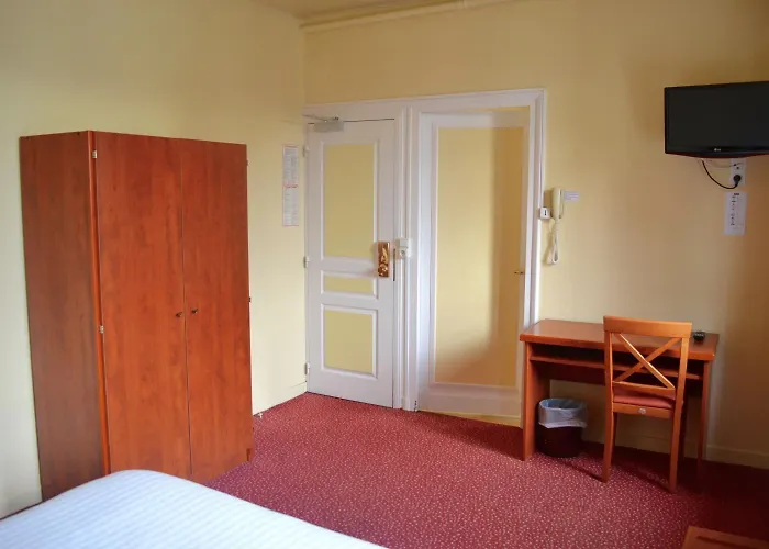 Grand Hotel De La Gare Evreux
