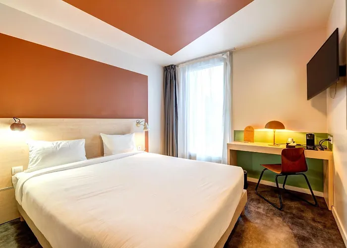 B&B Home Paris Mairie De Saint-Ouen