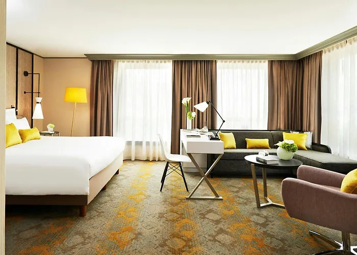 Renaissance Paris La Defense Hotel Puteaux