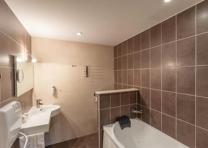Bhoma Bourges - Hotel