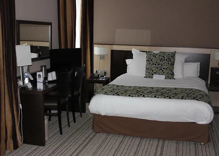 Best Western Plus Hotel Malherbe Caen
