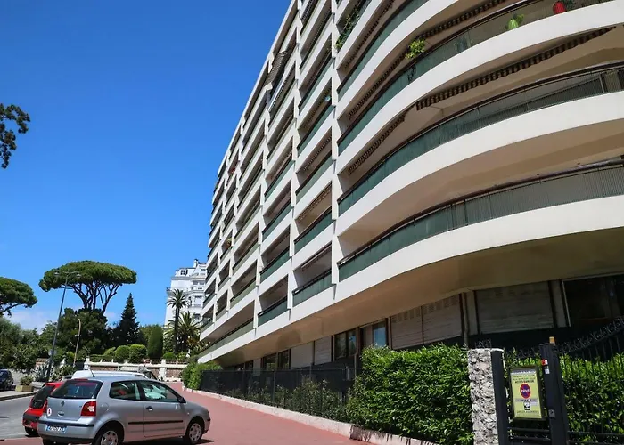 Acci Cannes Gallia